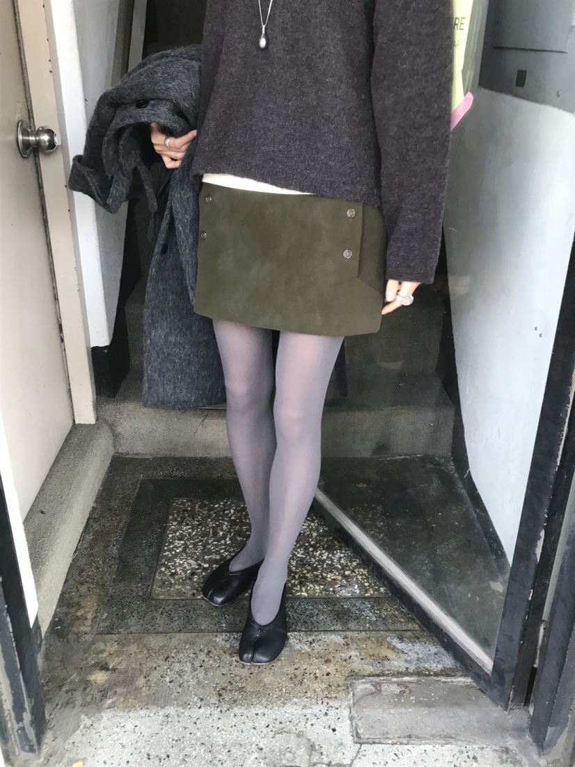 LOFN東大門代購女裝新品真品休閑時尚熱賣推薦人氣短裙絨LOFN短裙