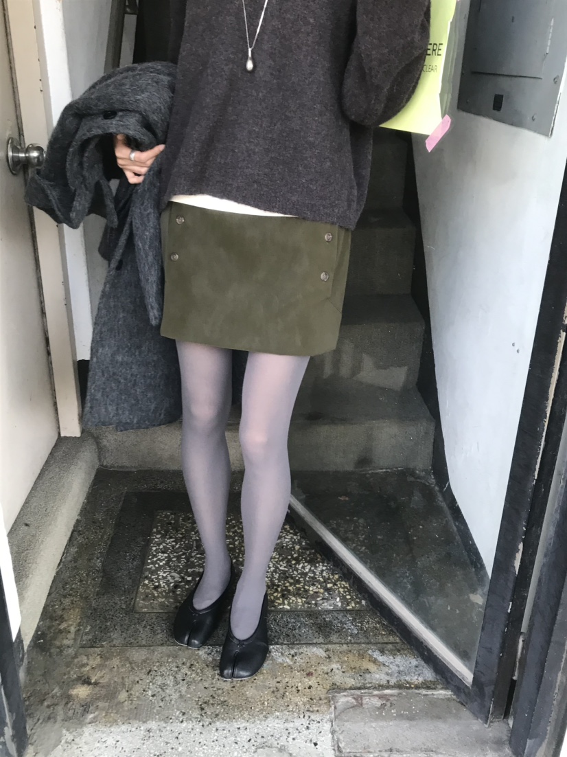 LOFN東大門代購女裝新品真品休閑時尚熱賣推薦人氣短裙絨LOFN短裙