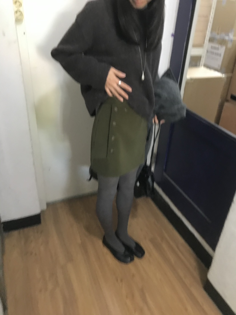LOFN東大門代購女裝新品真品休閑時尚熱賣推薦人氣短裙絨LOFN短裙