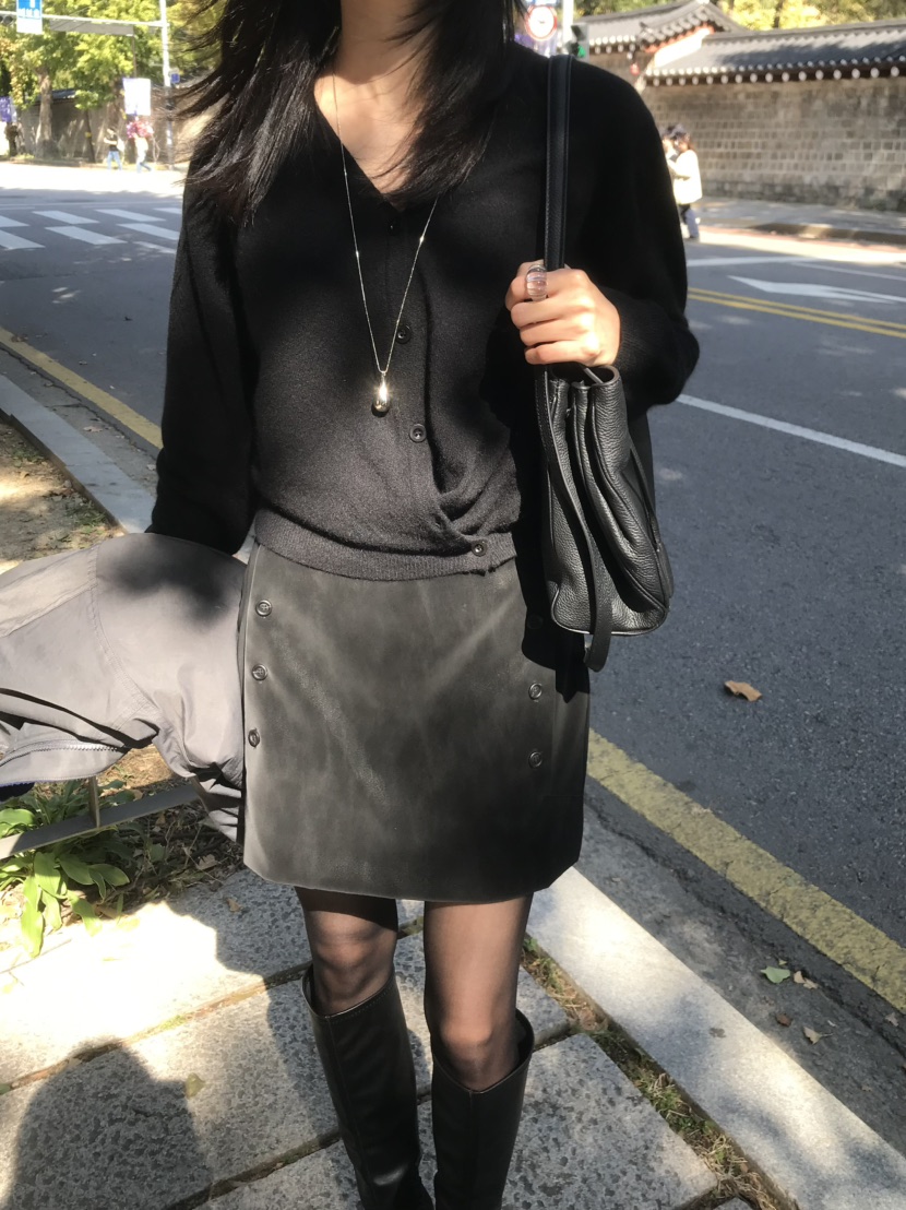 LOFN東大門代購女裝新品真品休閑時尚熱賣推薦人氣短裙絨LOFN短裙