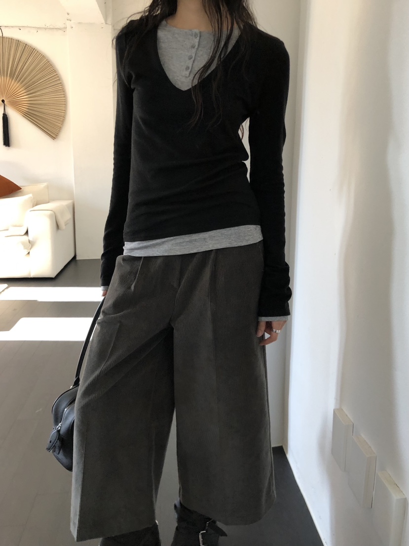 LE VASE東大門實拍女士新款推薦時尚人氣真品長袖T恤撞色LE VASE長袖T恤
