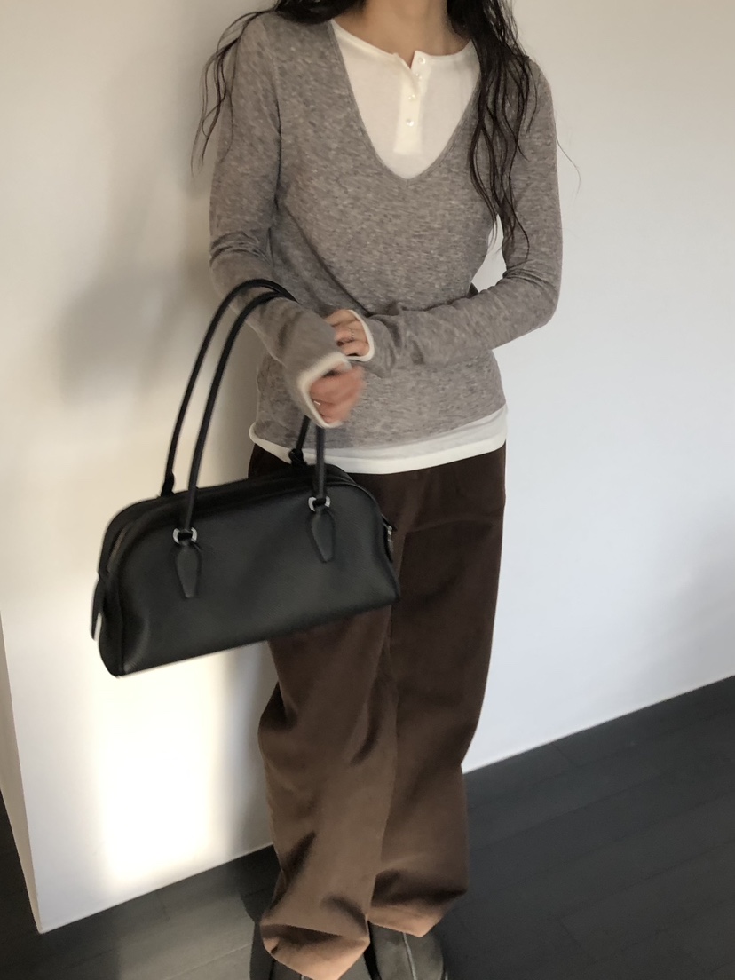 LE VASE東大門實拍女士新款推薦時尚人氣真品長袖T恤撞色LE VASE長袖T恤