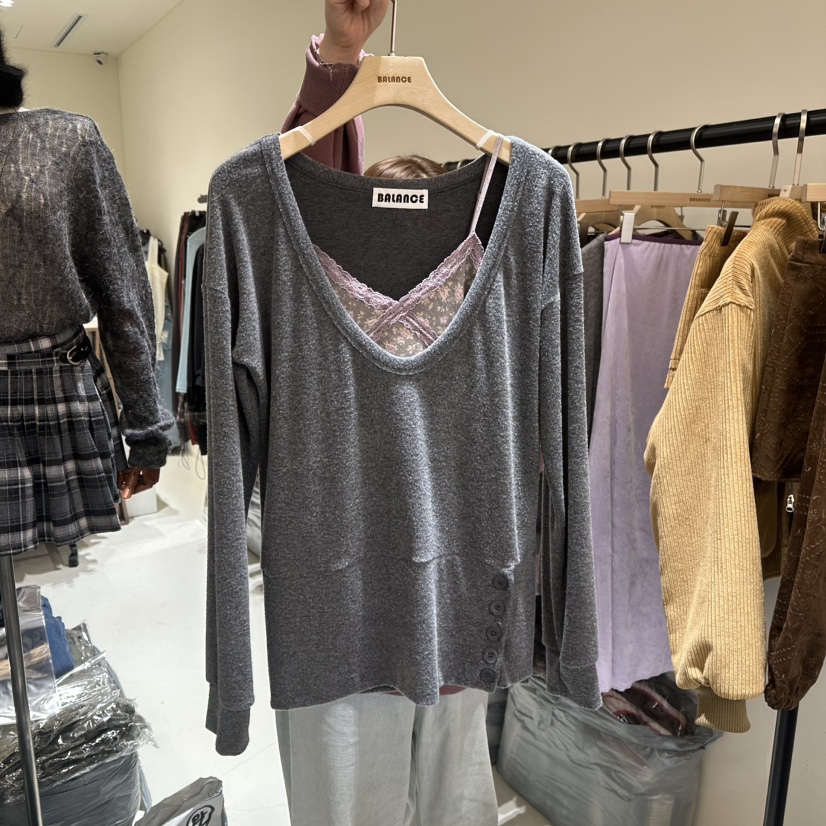 BALANCE東大門實拍女裝新品時尚長袖T恤不含內搭柔軟蓬松BALANCE長袖T恤圖色3