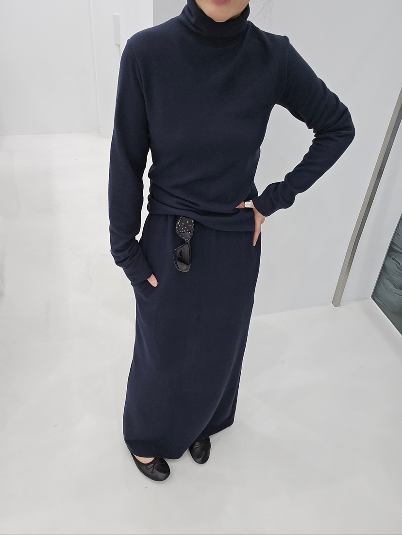 J SHOP東大門直郵女裝新品時尚人氣熱賣真品長袖T恤高領J_SHOP長袖T恤