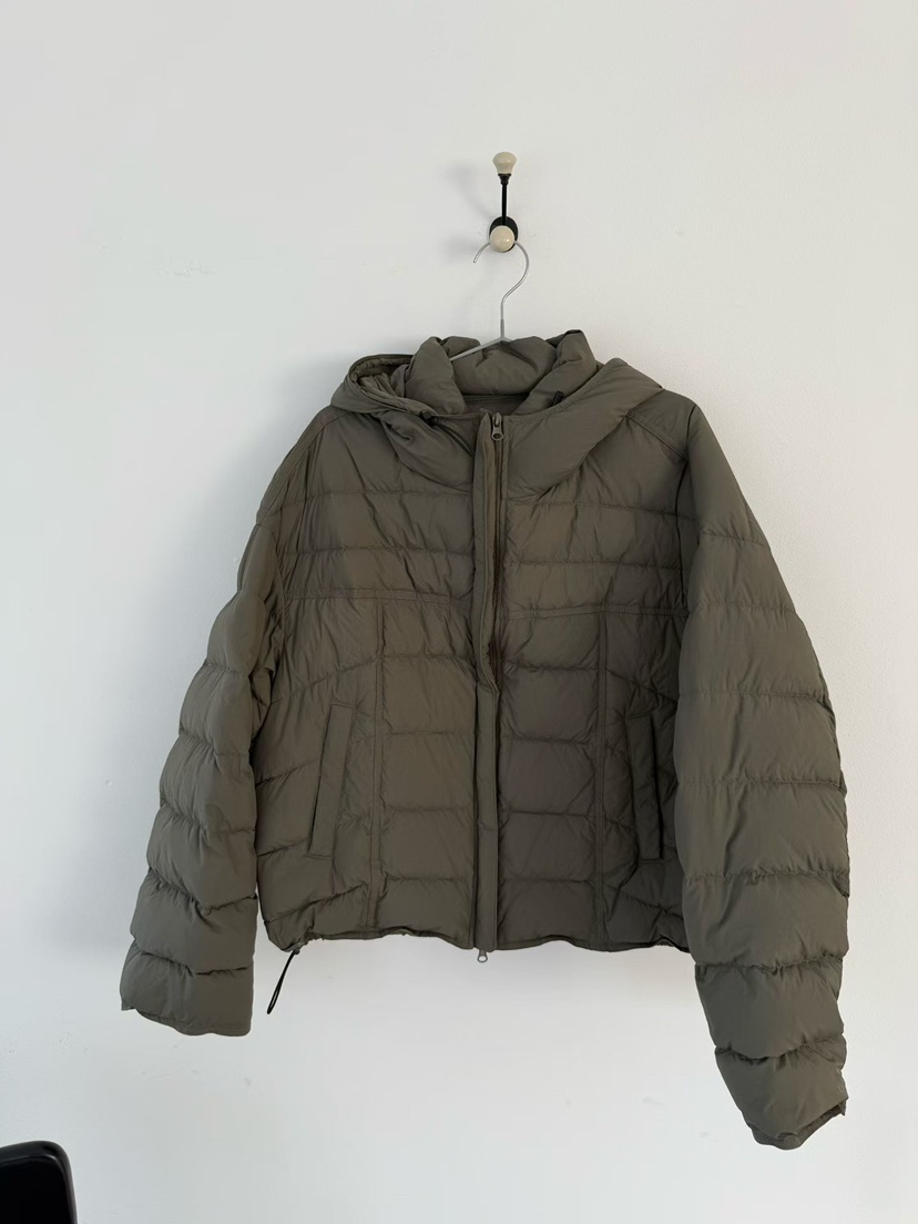 TUG東大門代購女士新品人氣時尚熱賣真品短款羽絨服短款鵝絨TUG短款羽絨服圖色1卡其