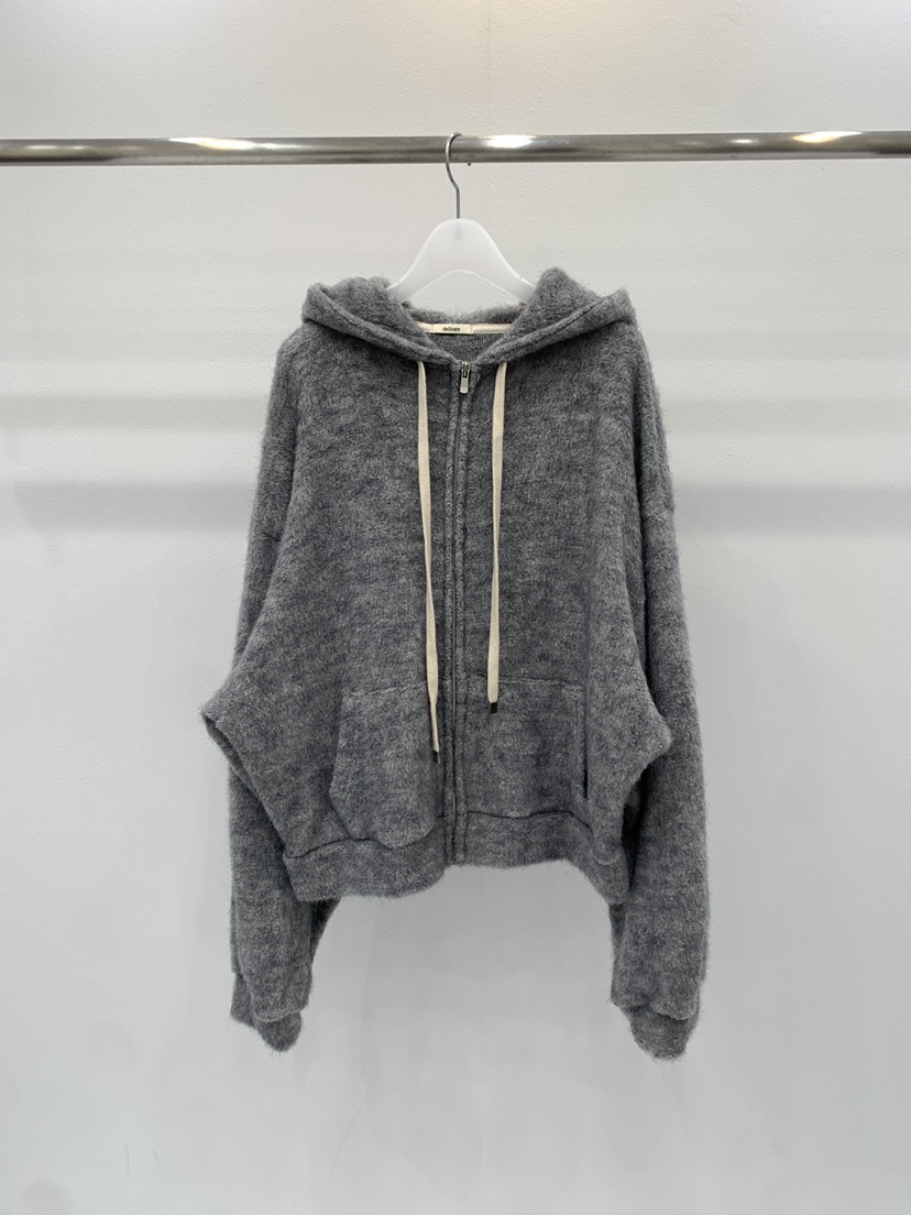 DELICATE東大門直郵女裝新品熱賣推薦人氣真品時尚休閑衛衣DELICATE衛衣圖色2