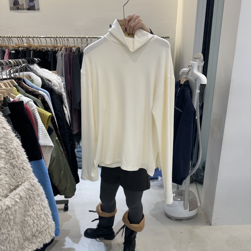 BAGUETTE-P東大門代購女裝新品時尚人氣真品熱賣長袖T恤絨BAGUETTE-P長袖T恤圖色2