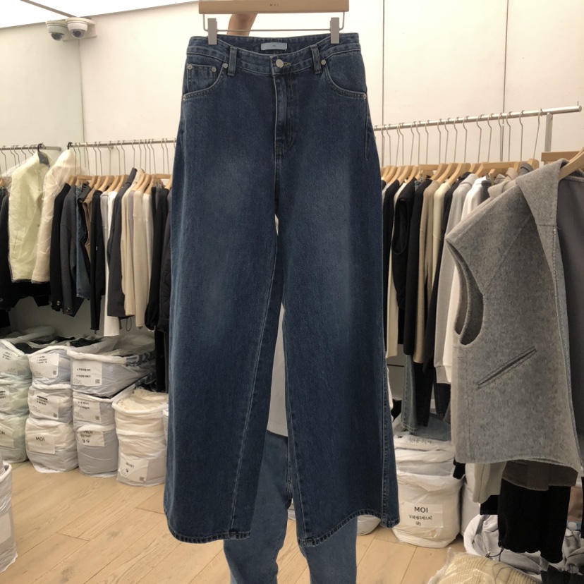 MOI-A東大門實拍女裝新款真品時尚休閑熱賣人氣推薦牛仔褲MOI-A牛仔褲圖色1
