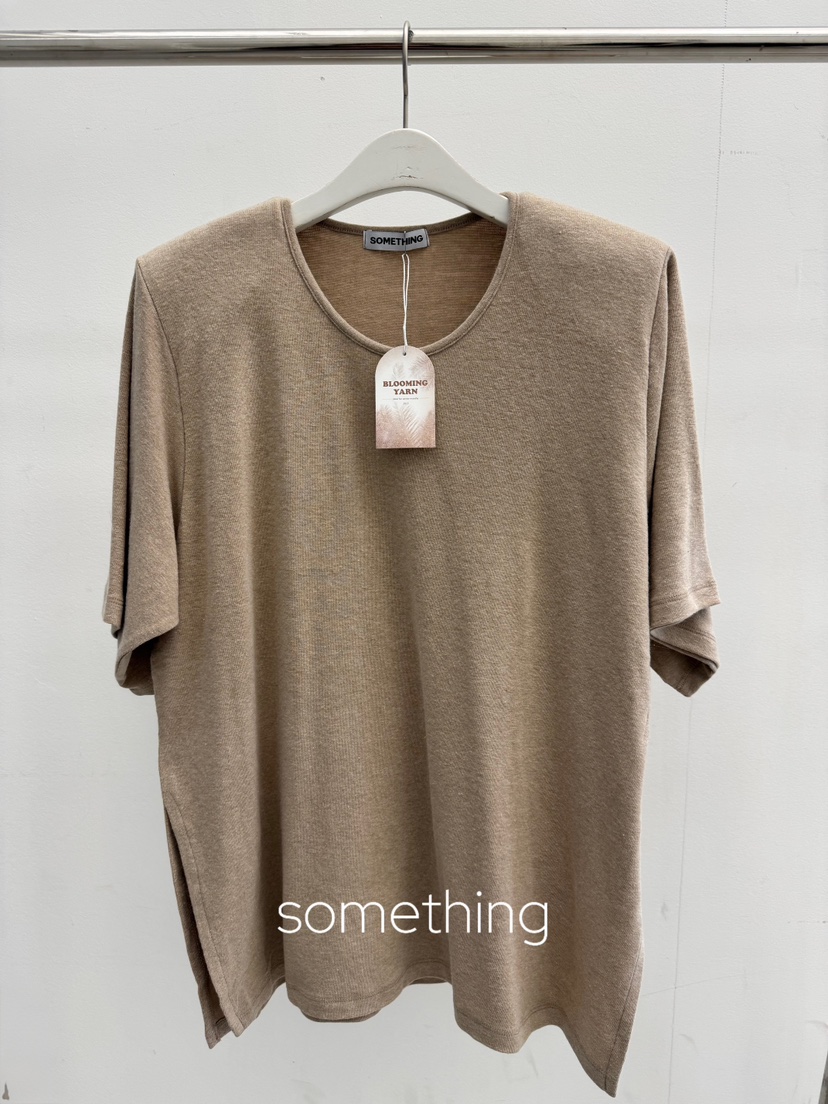 SOMETHING-L/FANCY東大門直郵女士新品人氣熱賣T恤安哥拉SOMETHING-L/FANCYT恤圖色2