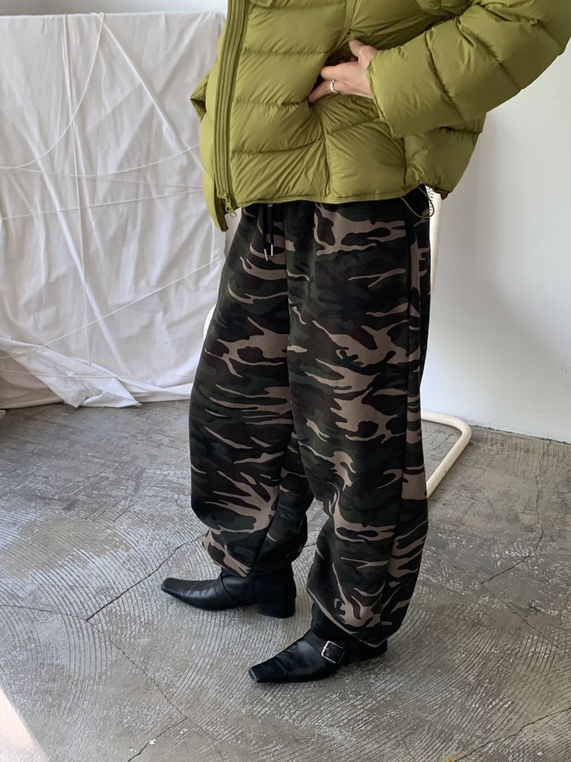 VAARA韓國代購女裝新品人氣推薦休閑真品熱賣時尚休閑褲迷彩VAARA休閑褲