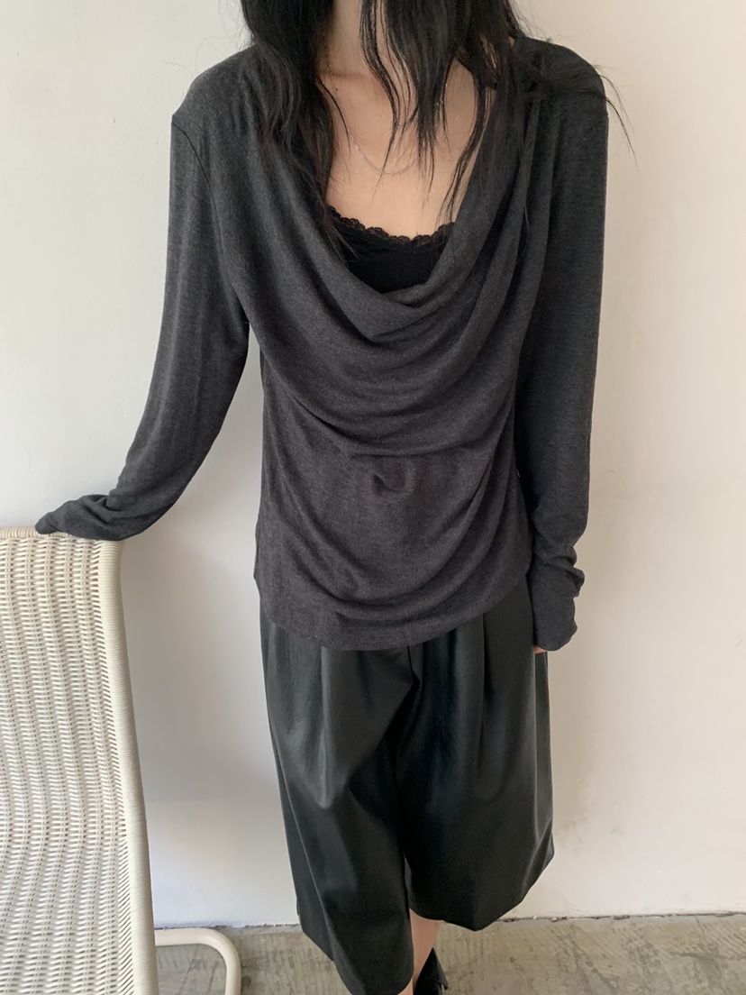 VAARA東大門實拍女裝新品人氣真品熱賣休閑時尚長袖T恤兜帽VAARA長袖T恤圖色1