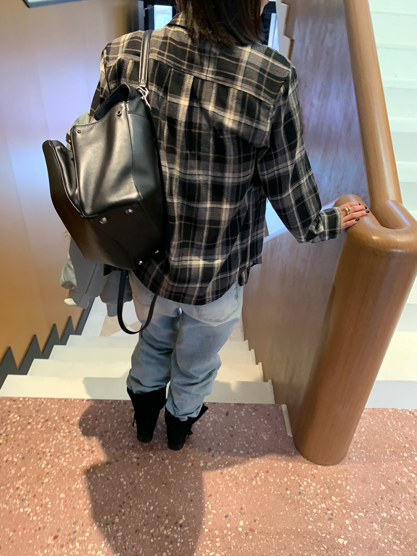 ESCHER韓國代購女士新款熱賣推薦人氣休閑時尚襯衫蕾絲衫ESCHER襯衫/蕾絲衫