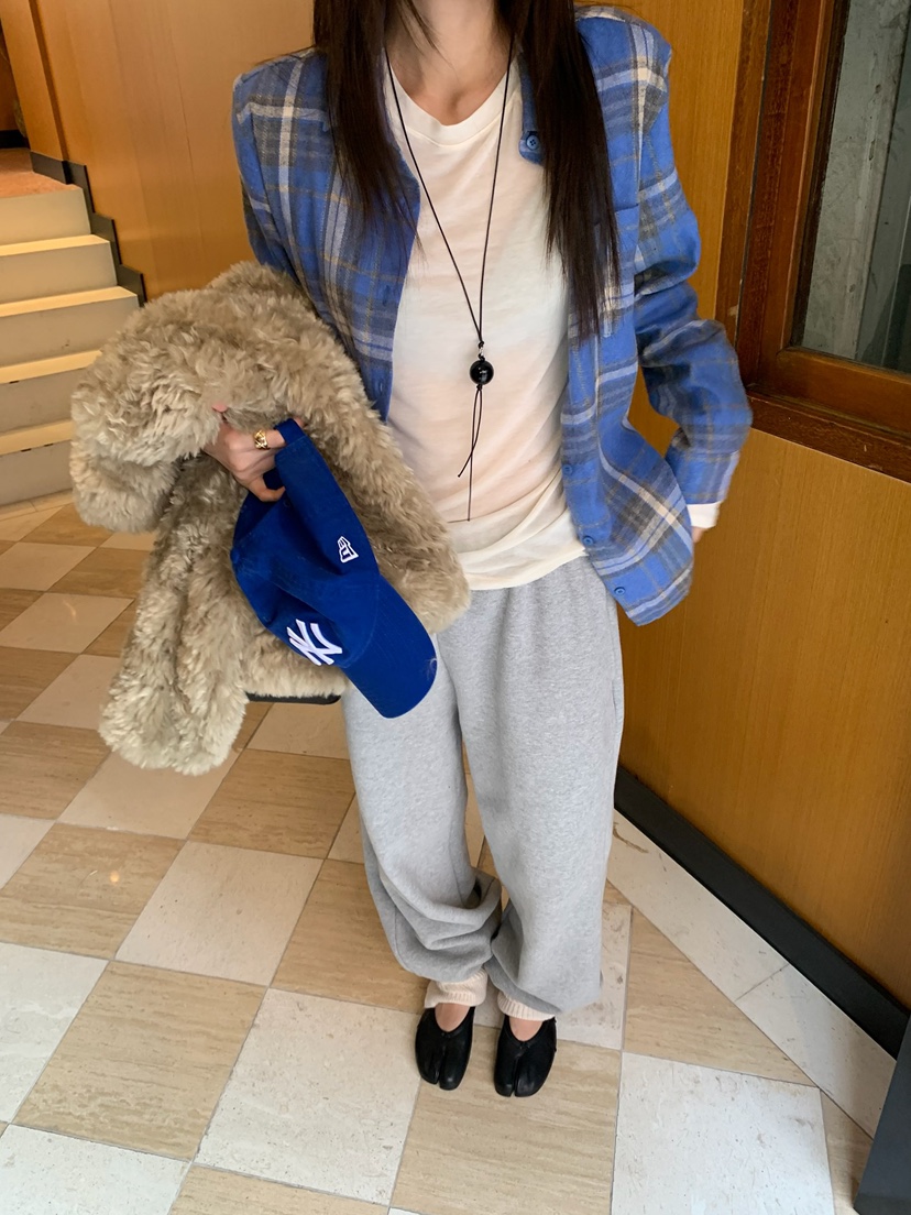 ESCHER韓國代購女士新款熱賣推薦人氣休閑時尚襯衫蕾絲衫ESCHER襯衫/蕾絲衫