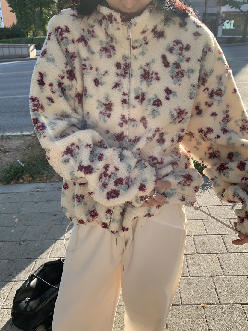 VAARA韓國直郵女士新品時尚休閑真品推薦人氣熱賣夾克花朵VAARA夾克