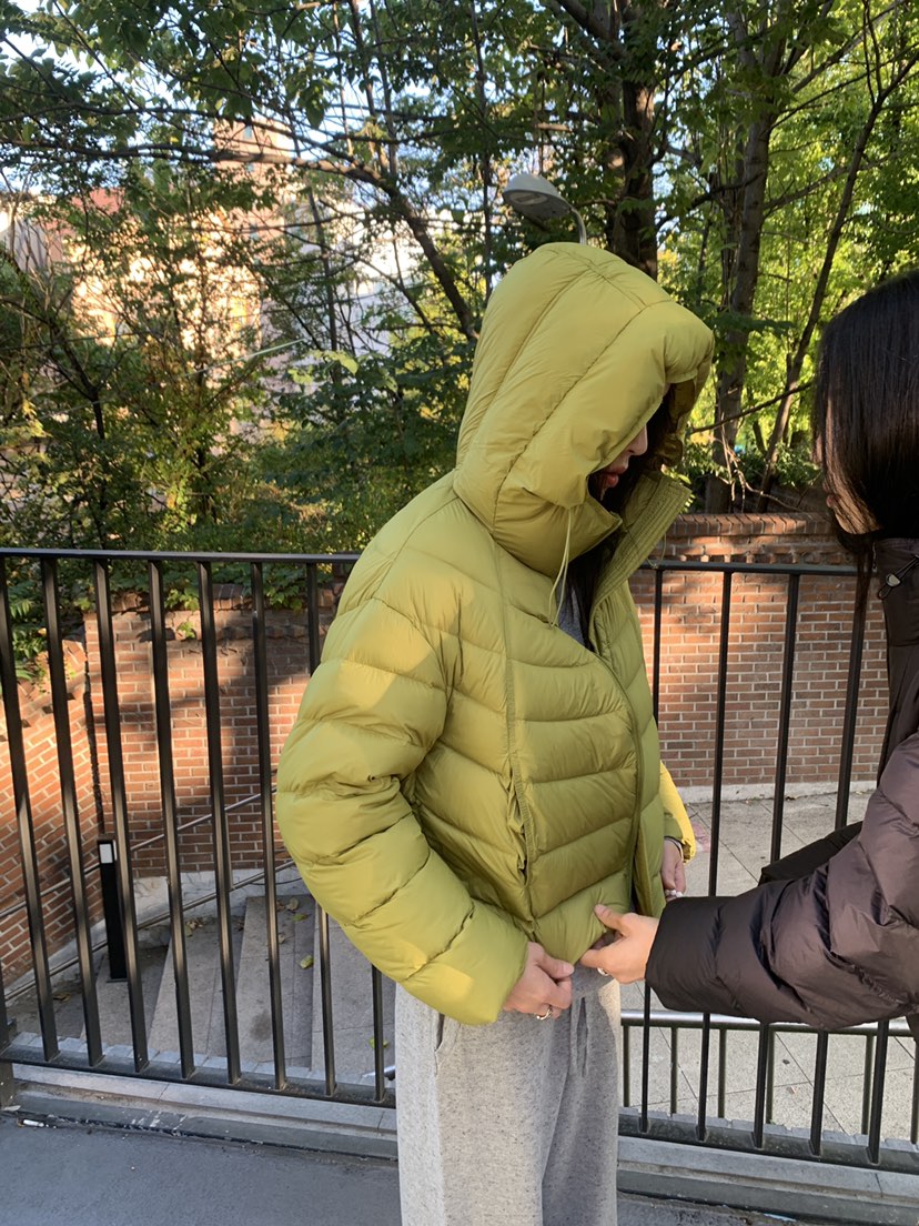 VAARA東大門直郵女裝新品熱賣人氣時尚職業短款羽絨服羽絨服VAARA短款羽絨服