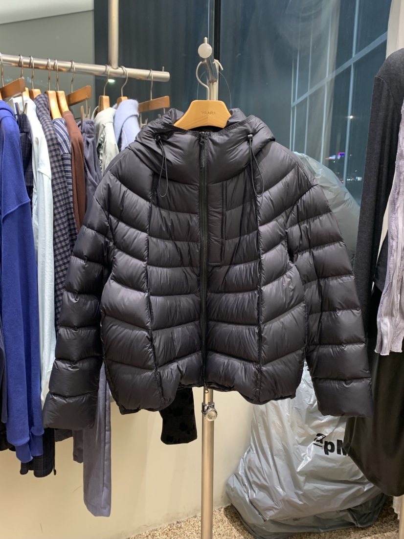 VAARA東大門直郵女裝新品熱賣人氣時尚職業短款羽絨服羽絨服VAARA短款羽絨服圖色6