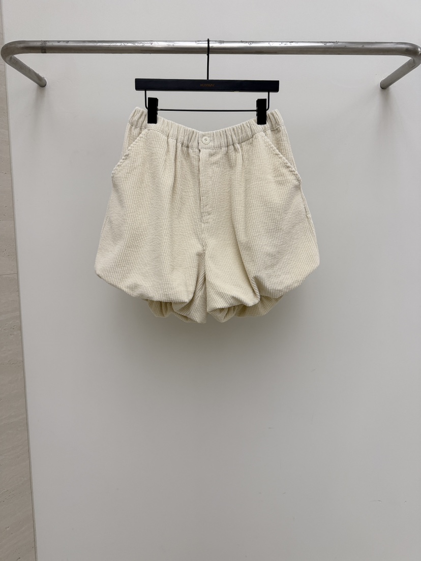 RUNWAY-런웨이韓國直郵女裝新款人氣熱賣時尚推薦休閑短褲RUNWAY短褲圖色1
