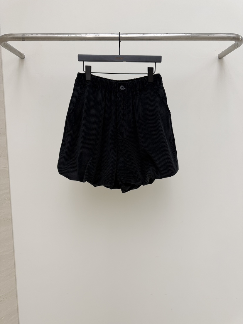 RUNWAY-런웨이韓國直郵女裝新款人氣熱賣時尚推薦休閑短褲RUNWAY短褲圖色2