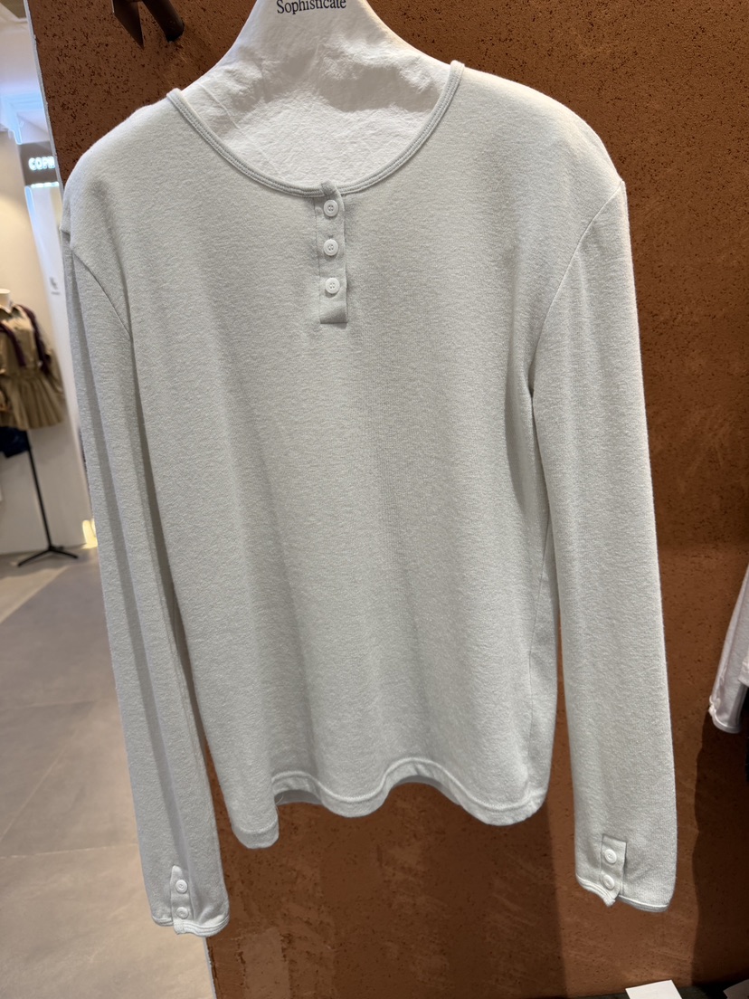 SOPHISTICATE韓國直郵女士新品推薦真品熱賣時尚休閑長袖T恤SOPHISTICATE長袖T恤圖色2