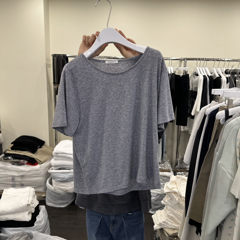 OUTFIT/SOAP AMD WATER韓國直郵女裝新品時尚熱賣推薦T恤OUTFIT/SOAP AMD WATERT恤圖色2