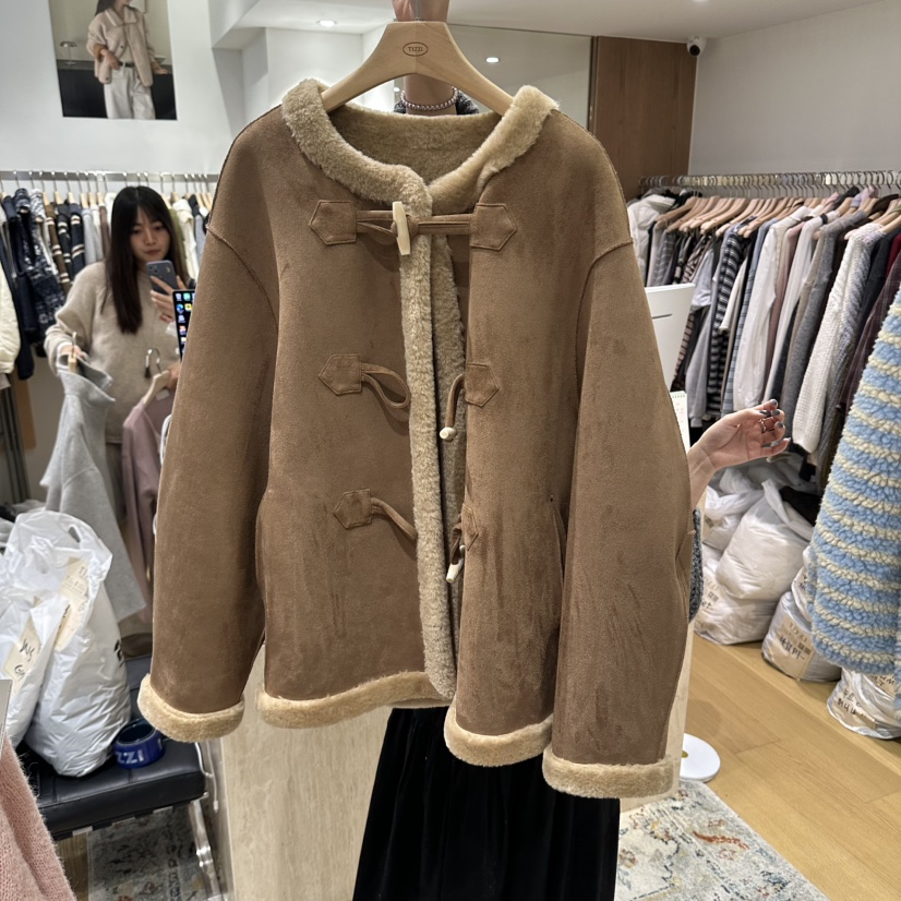 TIZZI韓國直郵女裝新款休閑熱賣真品時尚推薦人氣夾克兩面穿TIZZI夾克圖色2棕色