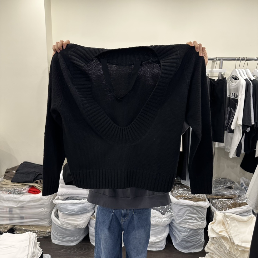 OUTFIT/SOAP AMD WATER韓國直郵女士新品人氣休閑毛衣OUTFIT/SOAP AMD WATER毛衣圖色2黑色