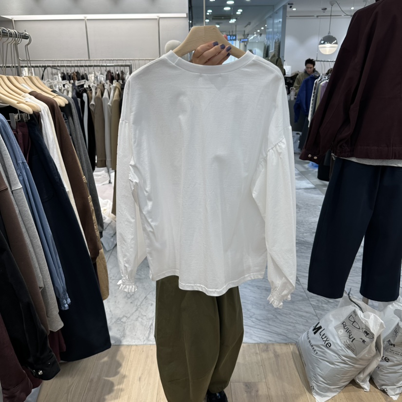 REVE-L東大門代購女士新品時尚真品推薦人氣熱賣長袖T恤REVE-L長袖T恤