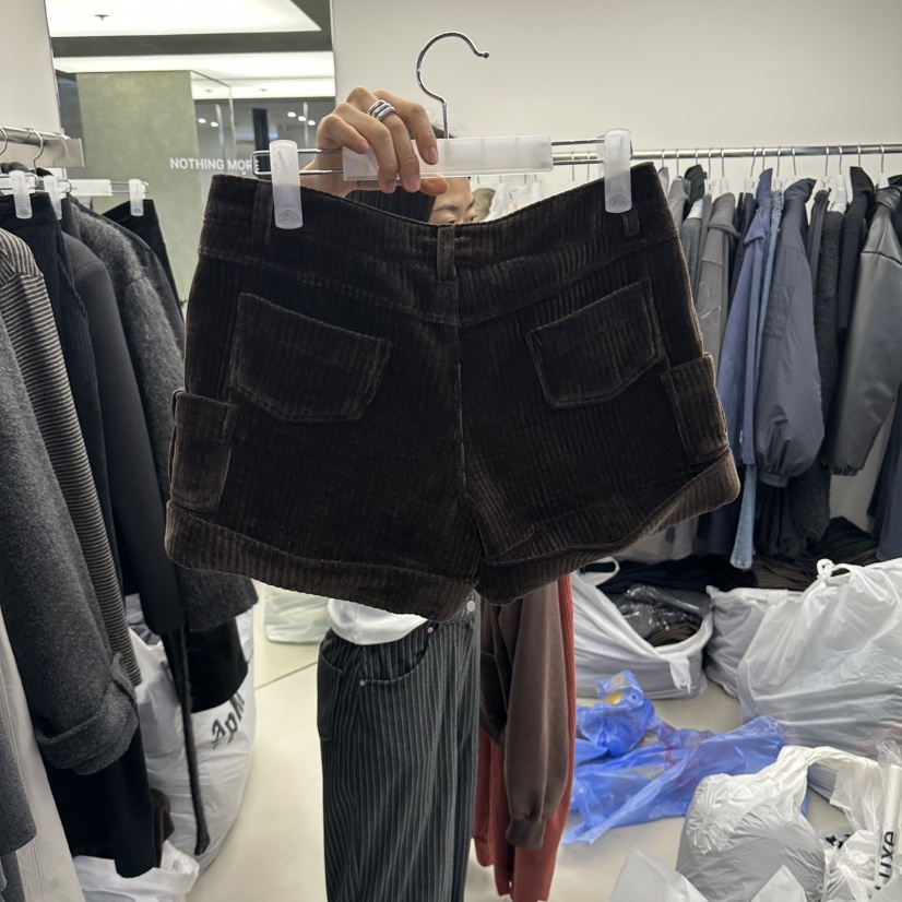 NOTHING MORE東大門代購女裝新品真品熱賣職業人氣短褲工裝NOTHING MORE短褲