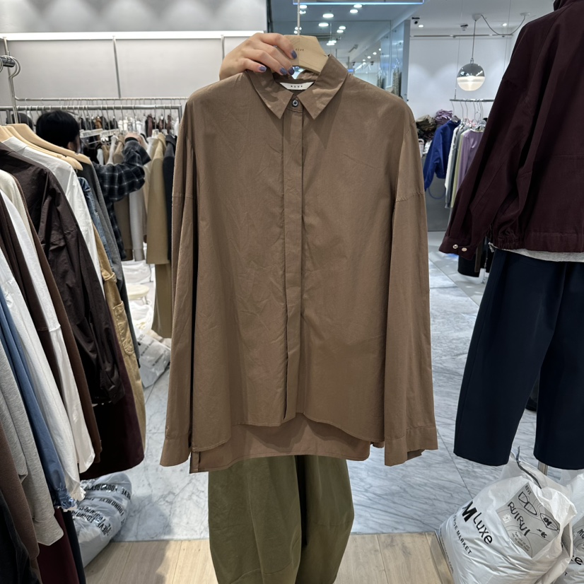 REVE-L東大門直郵女士新品真品時尚熱賣休閑推薦襯衫蕾絲衫REVE-L襯衫/蕾絲衫圖色2淺棕色
