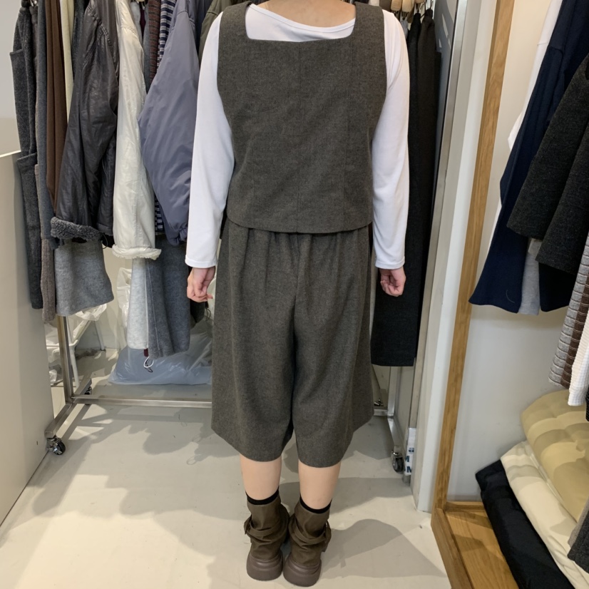 OUTRENE韓國直郵女裝新品推薦休閑時尚人氣真品熱賣套裝OUTRENE套裝