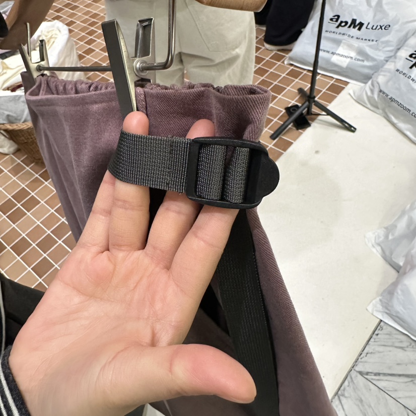 OURMOMENT東大門代購女士新品人氣時尚推薦熱賣職業真品裙褲OURMOMENT裙褲