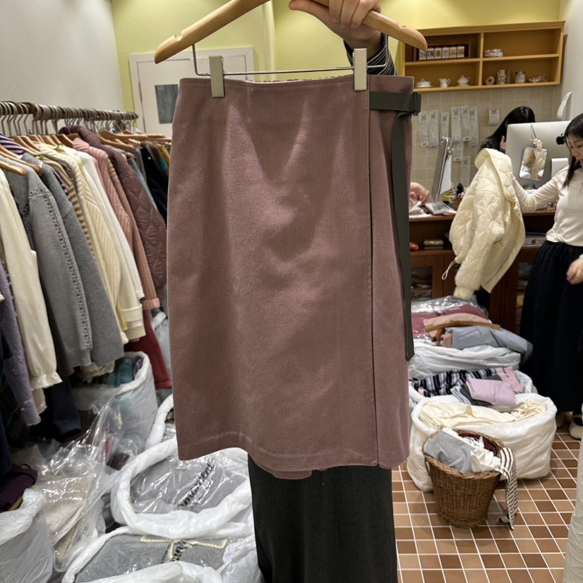 OURMOMENT東大門代購女士新品人氣時尚推薦熱賣職業真品裙褲OURMOMENT裙褲圖色1