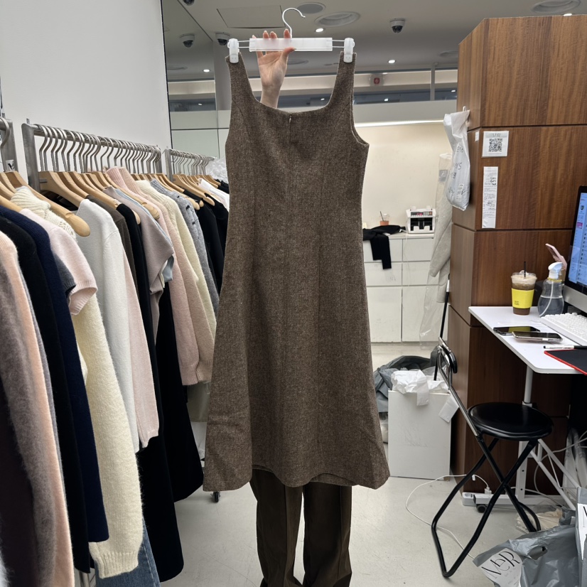 MER韓國直郵女裝新品真品休閑熱賣人氣時尚推薦職業連衣裙MER/ANGELO BIANCO連衣裙