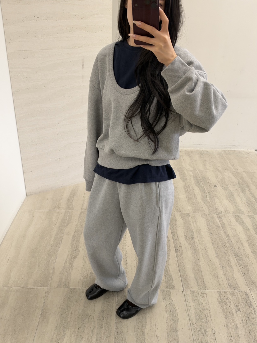 ELIA韓國代購女士新款時尚休閑真品熱賣推薦人氣衛衣深U領ELIA STUDIO衛衣