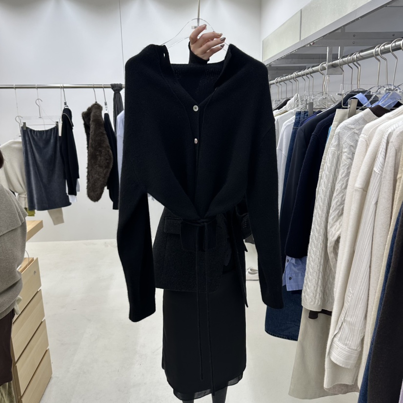 PREV.東大門實拍女裝新品人氣休閑推薦真品針織衫不含內搭PREV.針織衫圖色2
