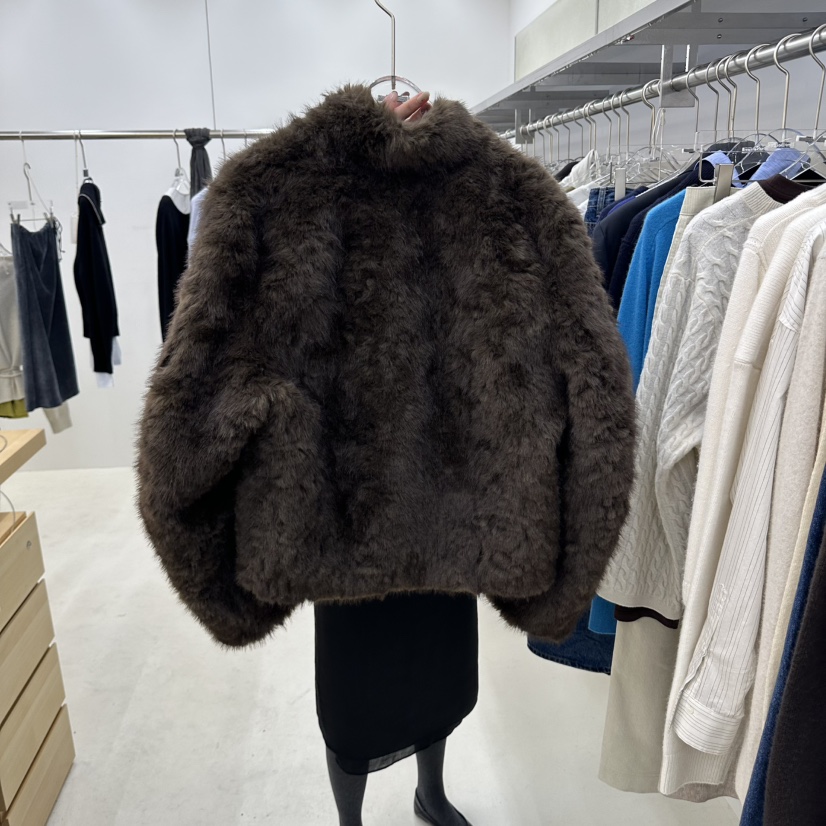 PREV.東大門代購女裝新品真品休閑人氣推薦熱賣短款大衣PREV.短款大衣