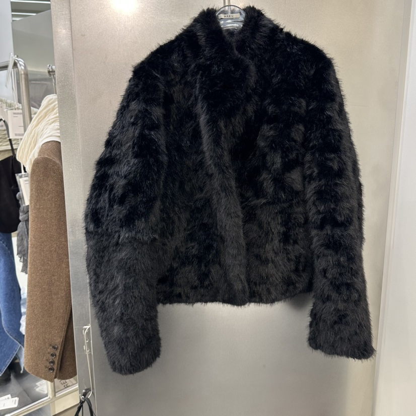 PREV.東大門代購女裝新品真品休閑人氣推薦熱賣短款大衣PREV.短款大衣圖色2黑色