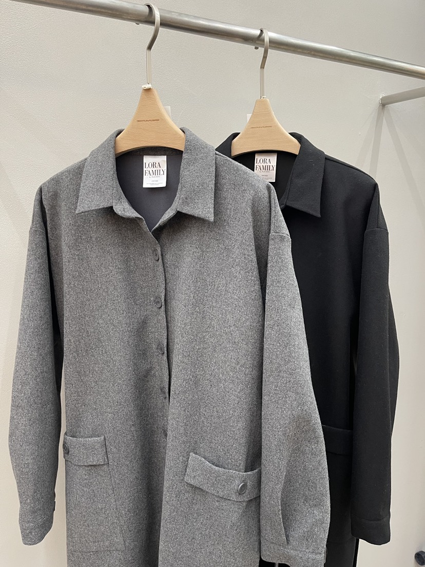 PLUS HONG-P東大門代購女士新品真品熱賣長款風衣含腰帶LORA FAMILY/PLUS HONG長款風衣