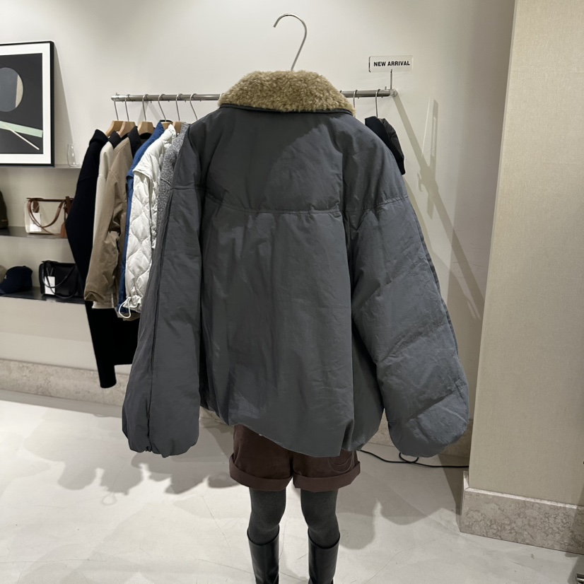 ANDMORE BUTTON東大門直郵女裝新品推薦短款羽絨服羊皮羽絨絎縫ANDMORE BUTTON短款羽絨服
