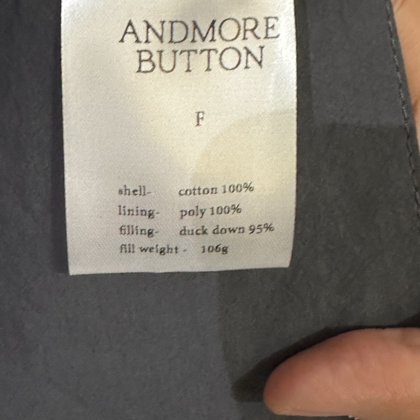 ANDMORE BUTTON東大門直郵女裝新品推薦短款羽絨服羊皮羽絨絎縫ANDMORE BUTTON短款羽絨服