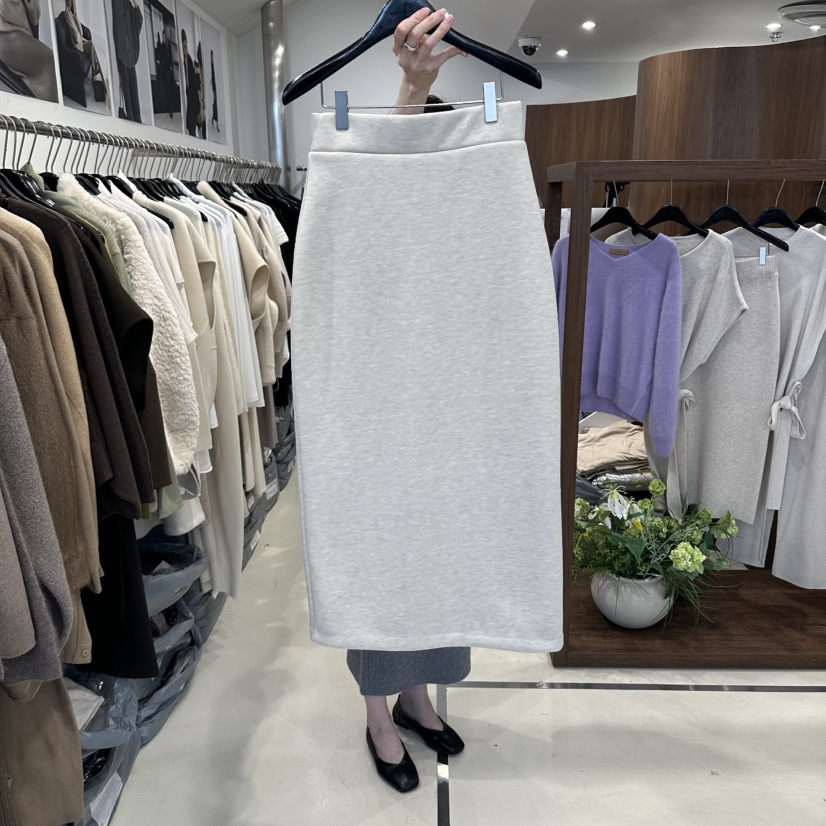 LE EDITION/LEBOENE/ANDYOUEDITION東大門直郵女裝新品推薦長裙加絨貂絨LE EDITION/LEBOENE/ANDYOUEDITION長裙圖色1