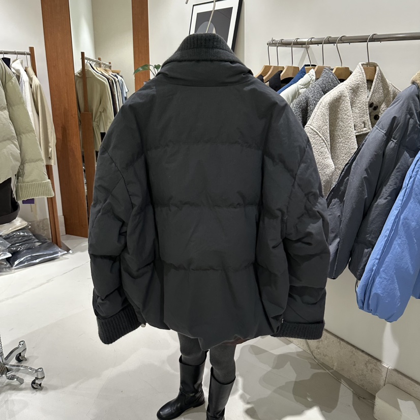 ANDMORE BUTTON東大門直郵女士新品休閑短款羽絨服羽絨撞色絎縫ANDMORE BUTTON短款羽絨服