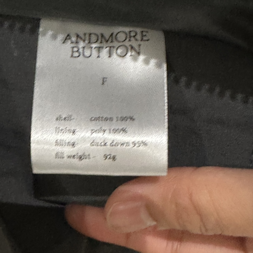 ANDMORE BUTTON東大門直郵女士新品休閑短款羽絨服羽絨撞色絎縫ANDMORE BUTTON短款羽絨服