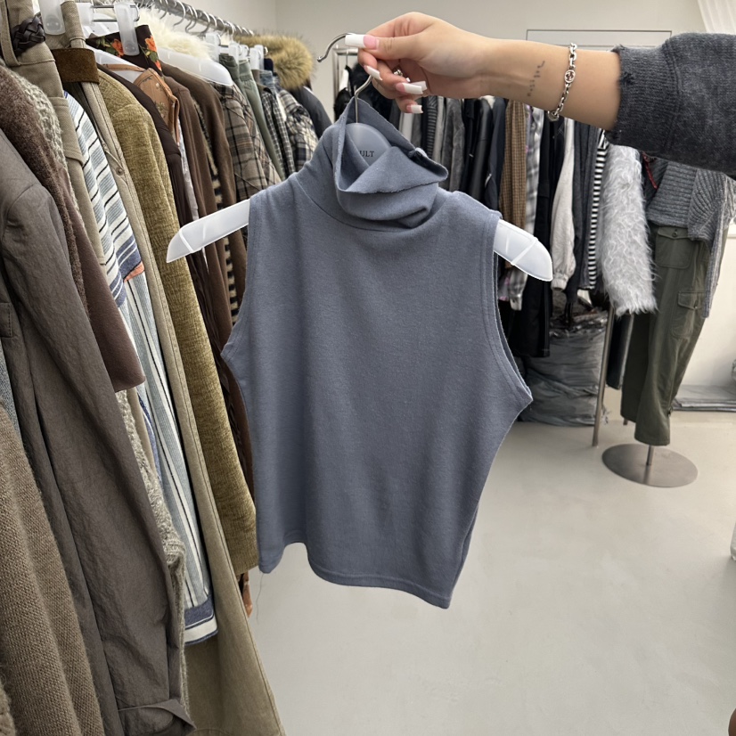 R U VAULT韓國代購女裝新品真品人氣休閑熱賣時尚吊帶背心R U VAULT吊帶/背心圖色2