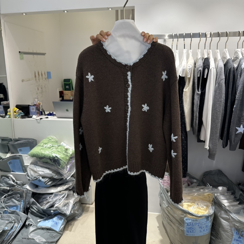 RICH SISTER東大門代購女士新款時尚推薦休閑熱賣開衫刺繡RICH SISTER開衫圖色2棕色