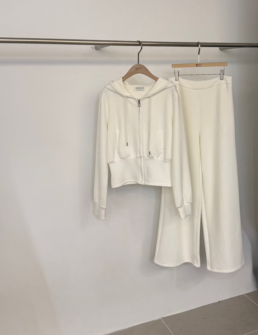 TWENTY FOUR SEVEN24-7東大門直郵女裝新品休閑人氣套裝TEWNTY FOUR SEVEN24-7套裝圖色1