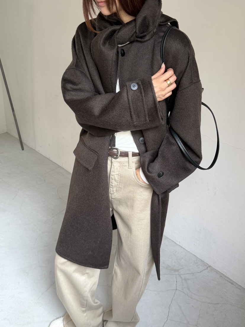 RIVER RAIN東大門實拍女士新款時尚推薦中長款大衣手工圍巾RIVER RAIN中長款大衣
