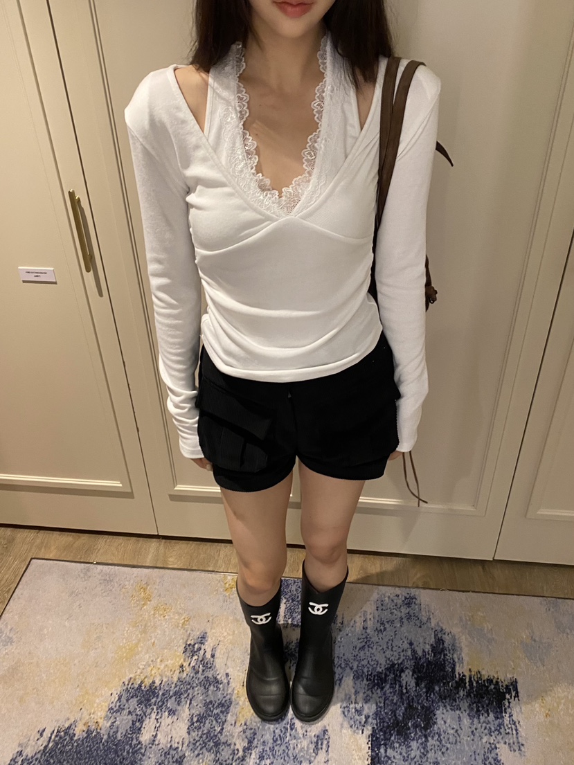 FOUREIGHT東大門實拍女裝新品真品推薦時尚人氣休閑長袖T恤FOUR EIGHT長袖T恤