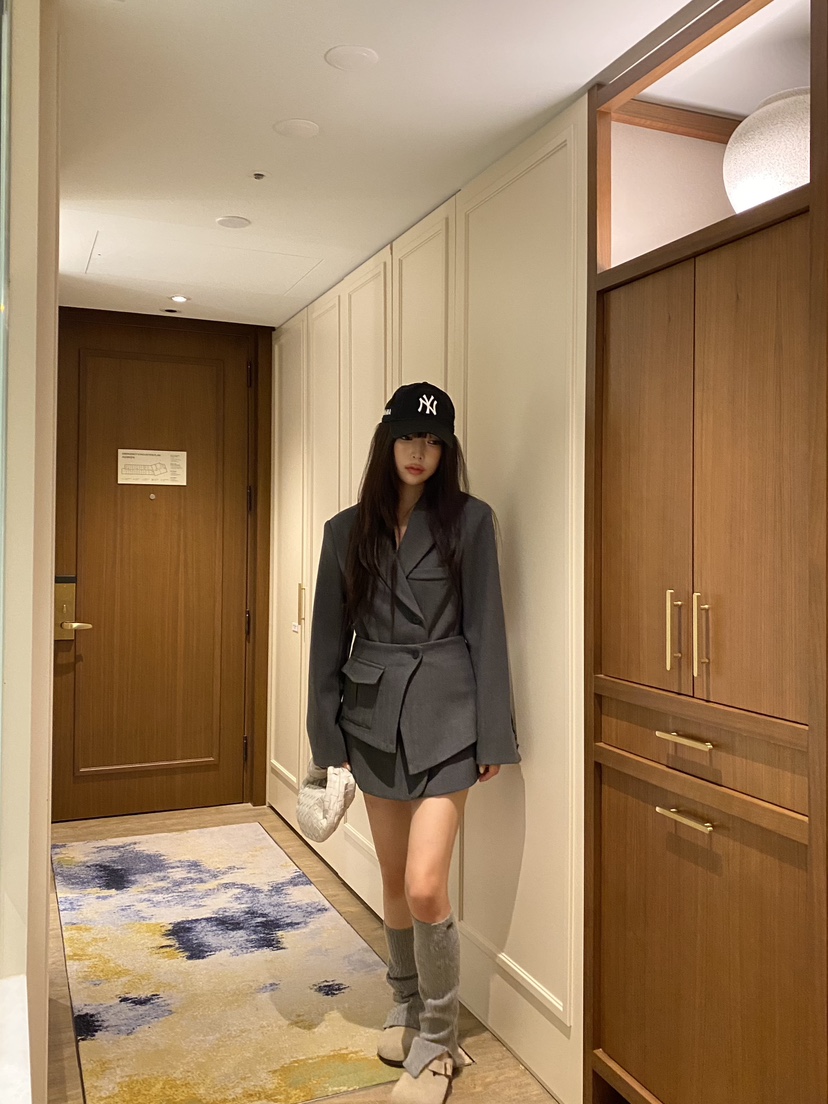 FOUREIGHT東大門代購女裝新品人氣真品推薦時尚休閑套裝疊穿FOUR EIGHT套裝