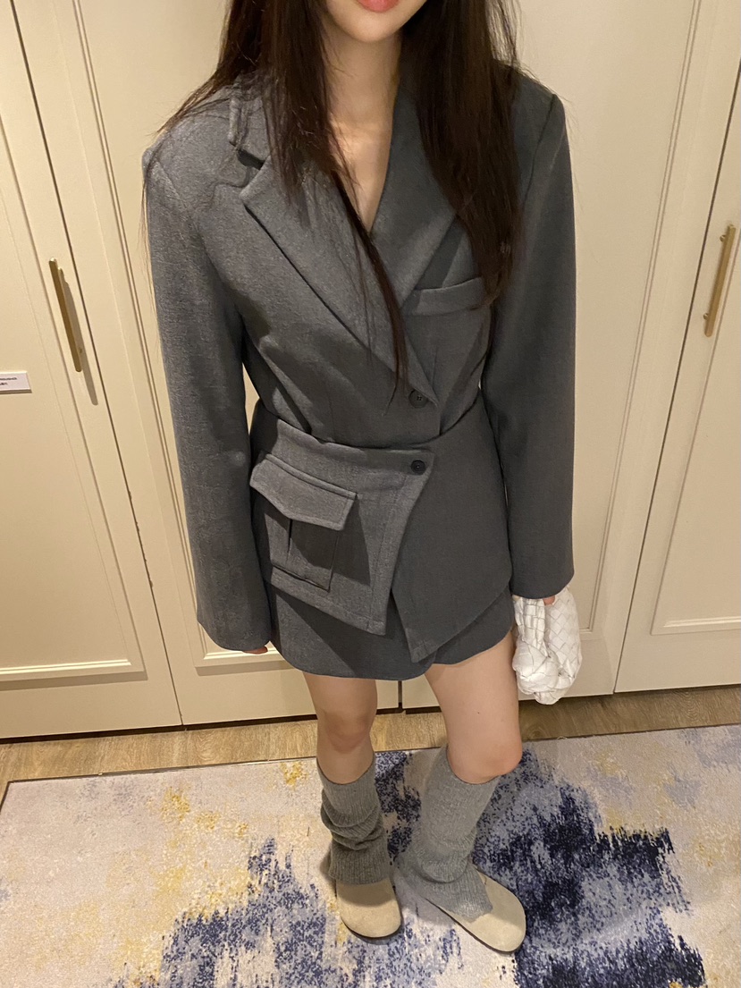 FOUREIGHT東大門代購女裝新品人氣真品推薦時尚休閑套裝疊穿FOUR EIGHT套裝